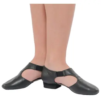 Dansez Vous Aura, Lehrerschuhe