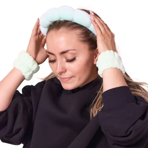 Capezio Spa-Set, Set aus Haarband und Armbändern Capezio Spa-Set, Set aus Haarband und Armbändern