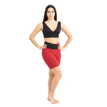 Capezio C'est La Vie Enchante Bike Short, Damen-Shorts in Oberschenkellänge - Rot Scarlet Capezio Capezio C'est La Vie Enchante Bike Short, Damen-Shorts in Oberschenkellänge - Rot Scarlet Capezio