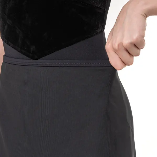 So Danca Evelyn, Damenrock 