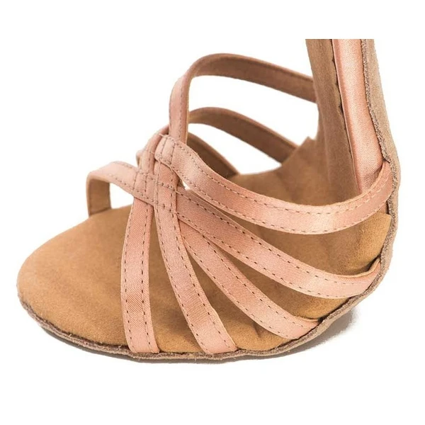 Alaia, Schuhe für Gesellschaftstanz